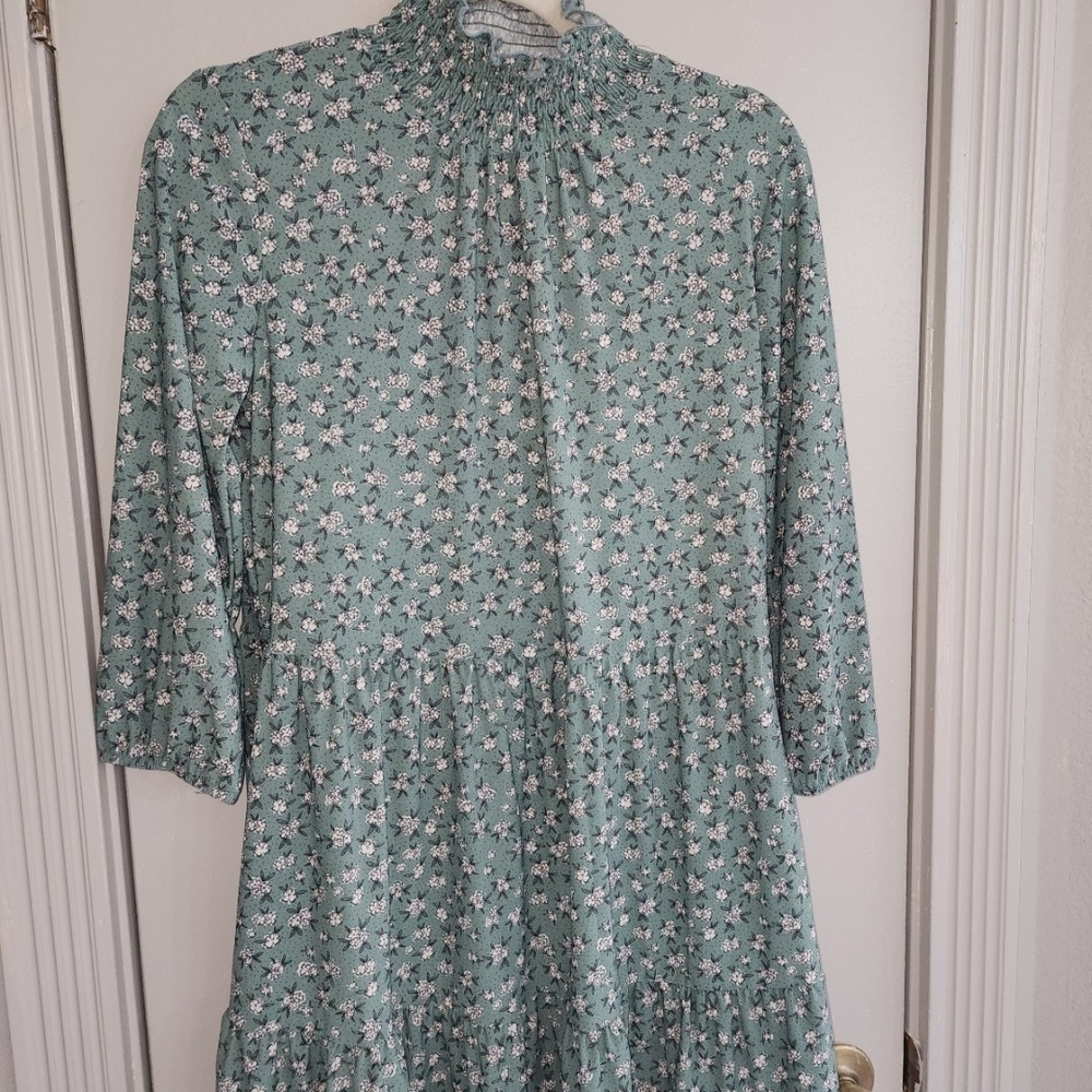 AUW Green Floral Dress